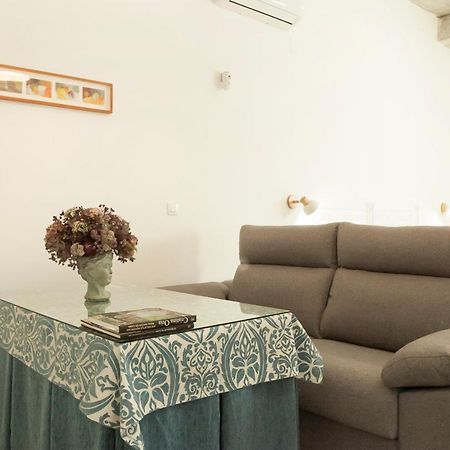 Apartamentos Rg Hospital Valme إشبيلية المظهر الخارجي الصورة
