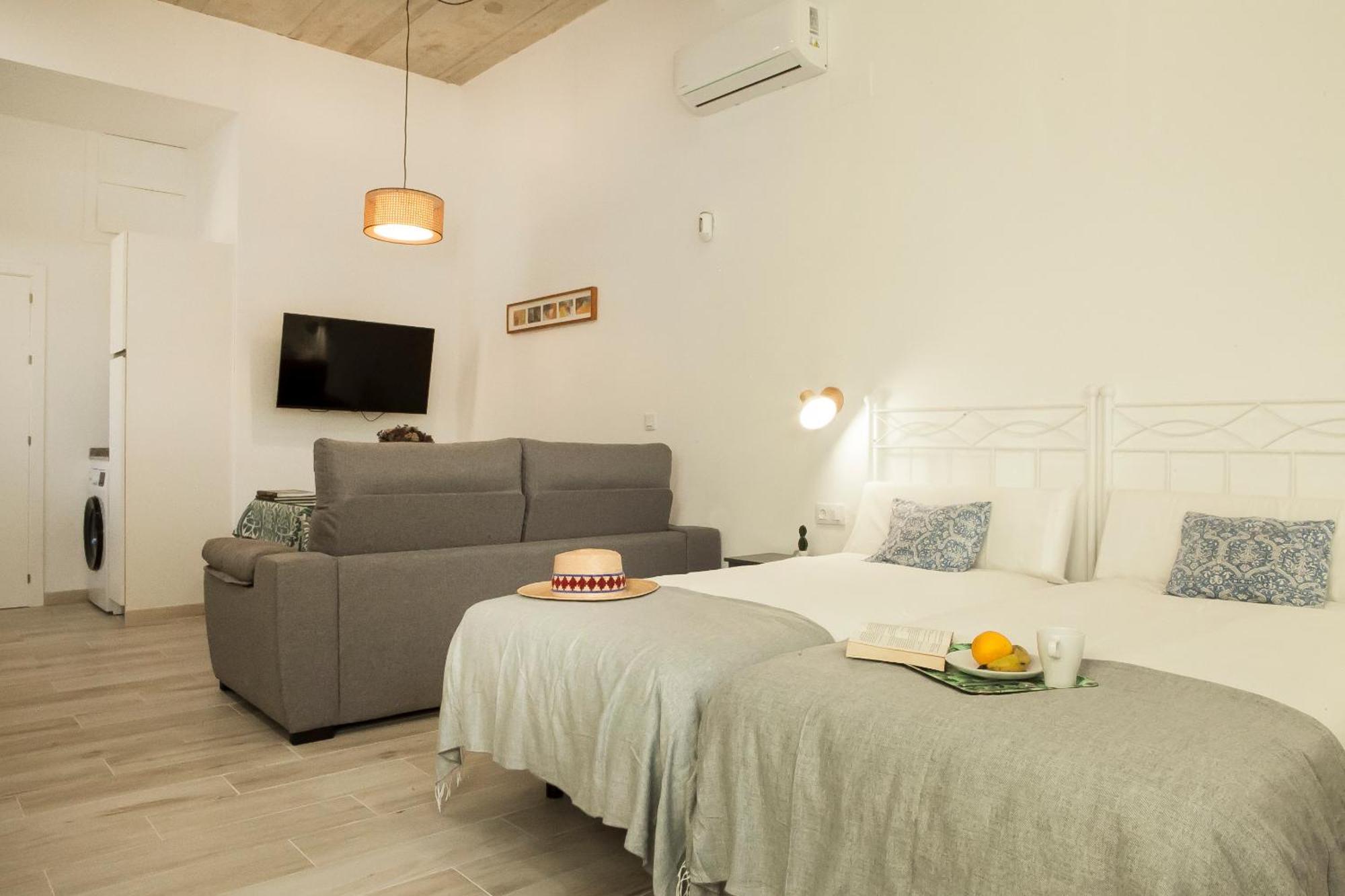 Apartamentos Rg Hospital Valme إشبيلية المظهر الخارجي الصورة